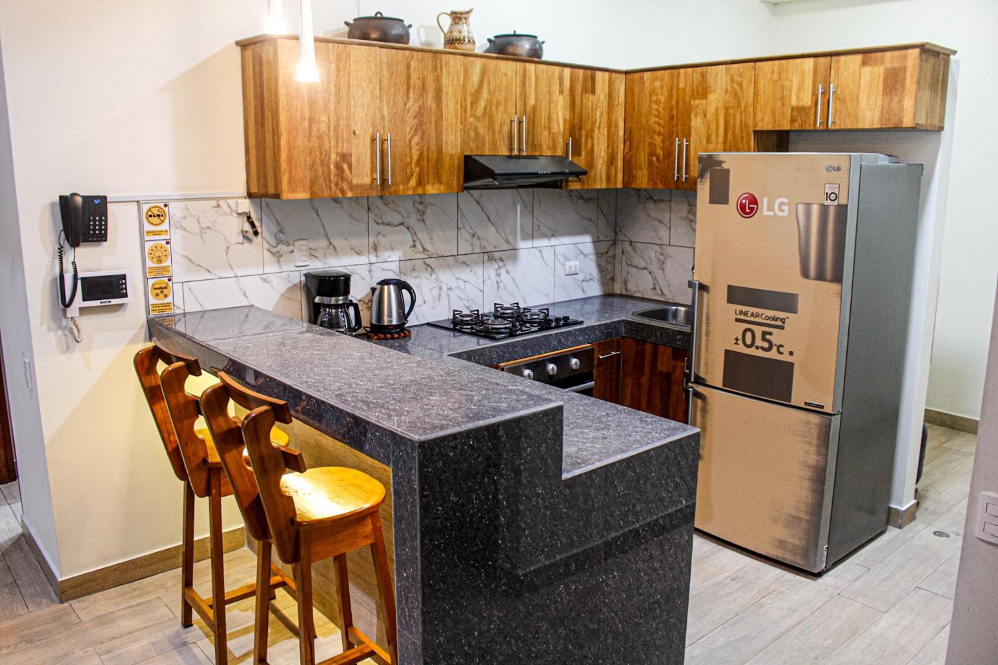 Studio 69 Aparthotel Икитос Экстерьер фото