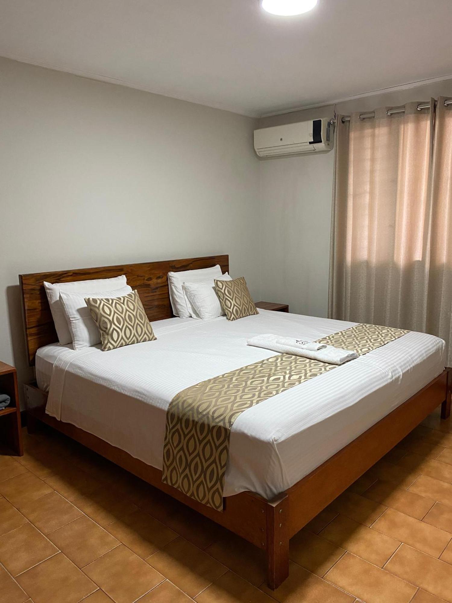 Studio 69 Aparthotel Икитос Экстерьер фото